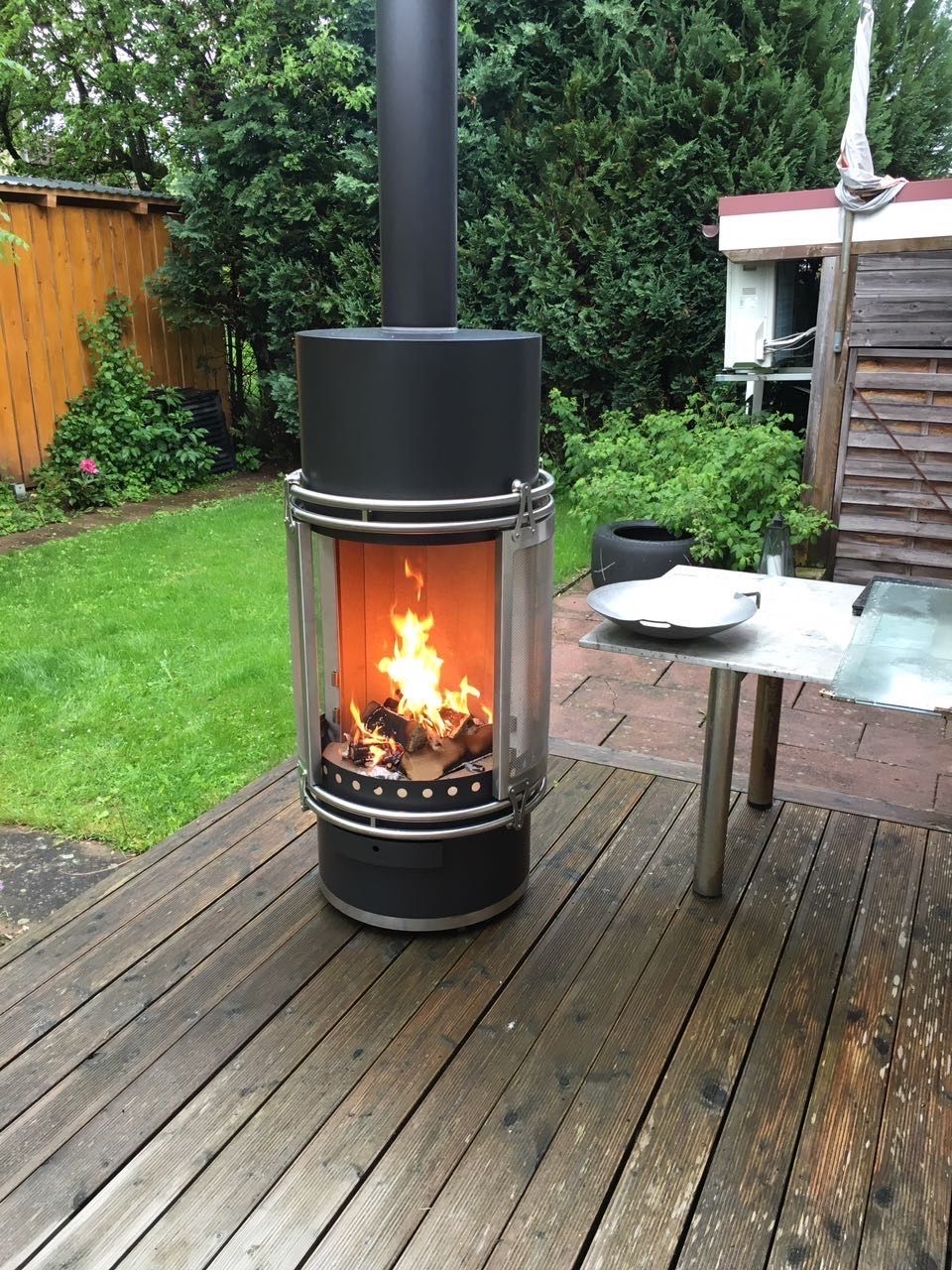 Camini: Cheminée Edelstahl Grillkamin Design – Nuovo e nell'imballaggio originale da Au SG venduto da Selwie 2