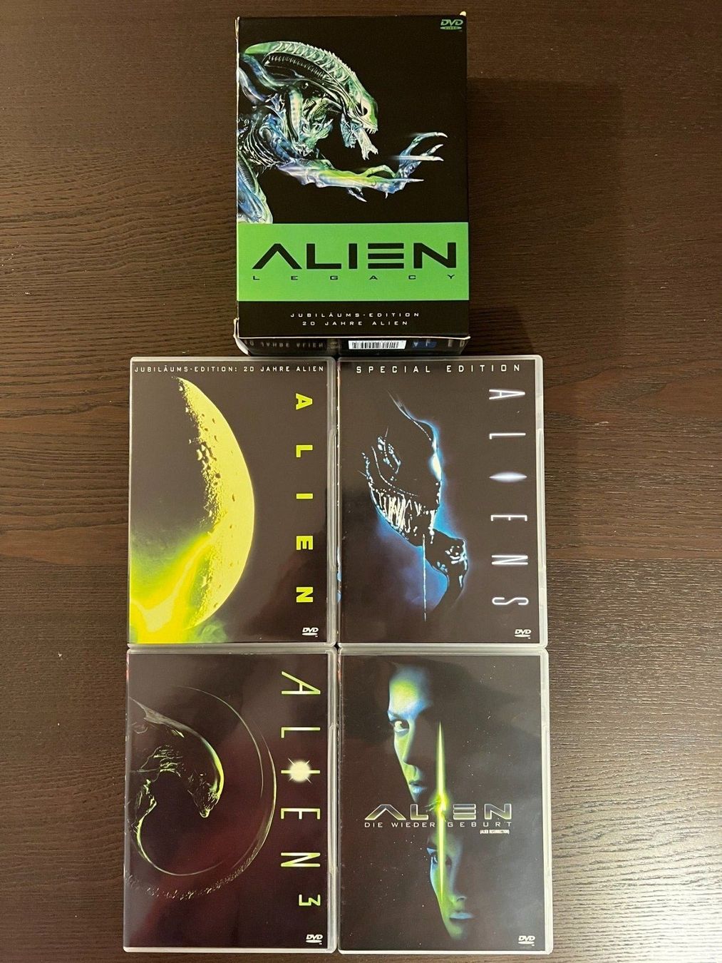 Tous les DVDs: Alien Legacy – D'occasion à Zürich par FilmFreunde 2