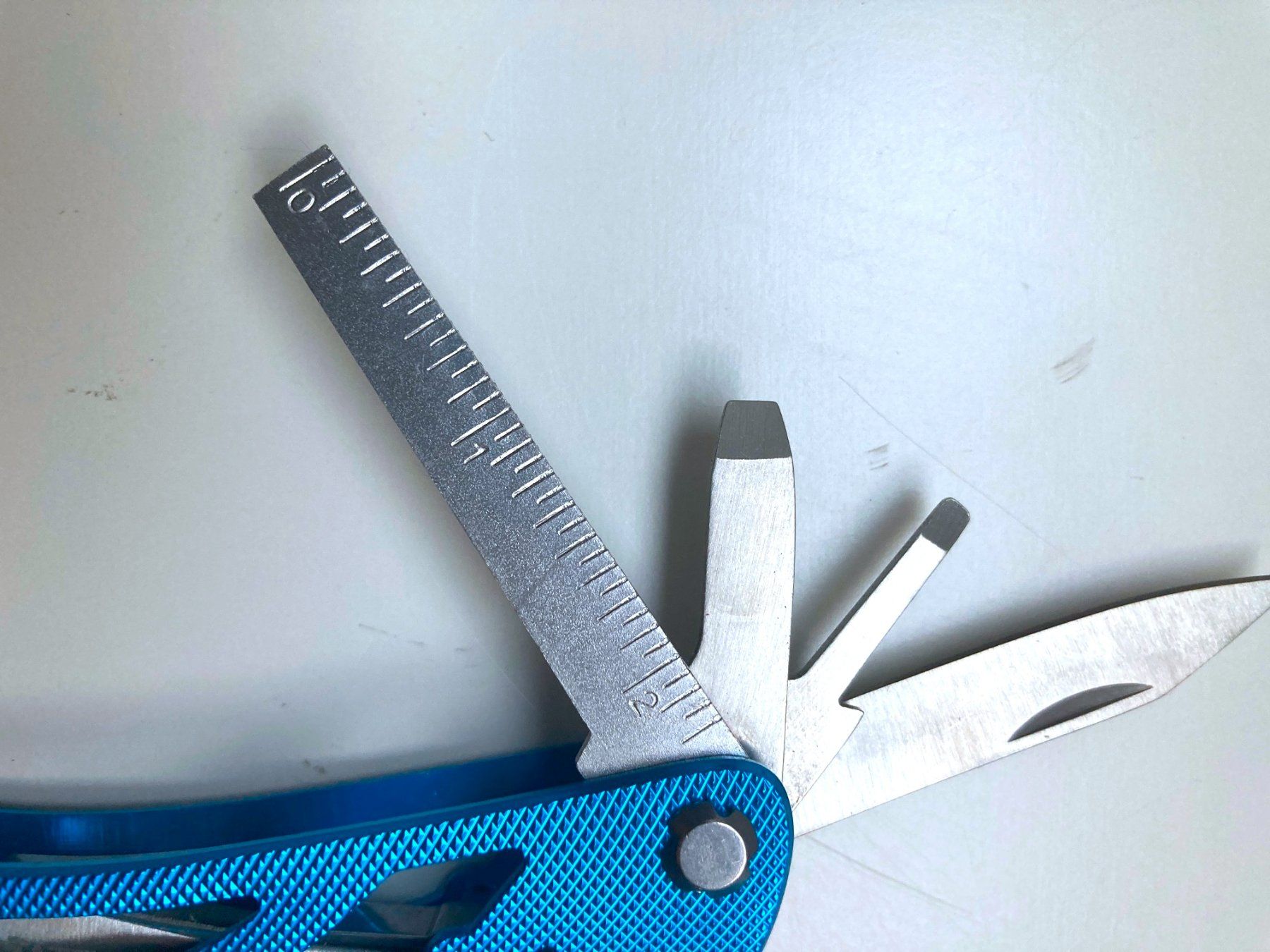 Tous les outils: Multitool Multifunktionswerkzeug mit Steckschlüsseln – Neuf avec emballage d'origine à Volketswil par Aphro99 8