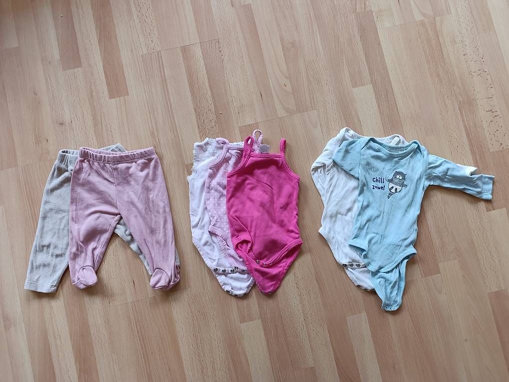 Lotti & Set di vestiti: Babykleider Gr. 62/68 – Usato da Berg TG venduto da Gisela86