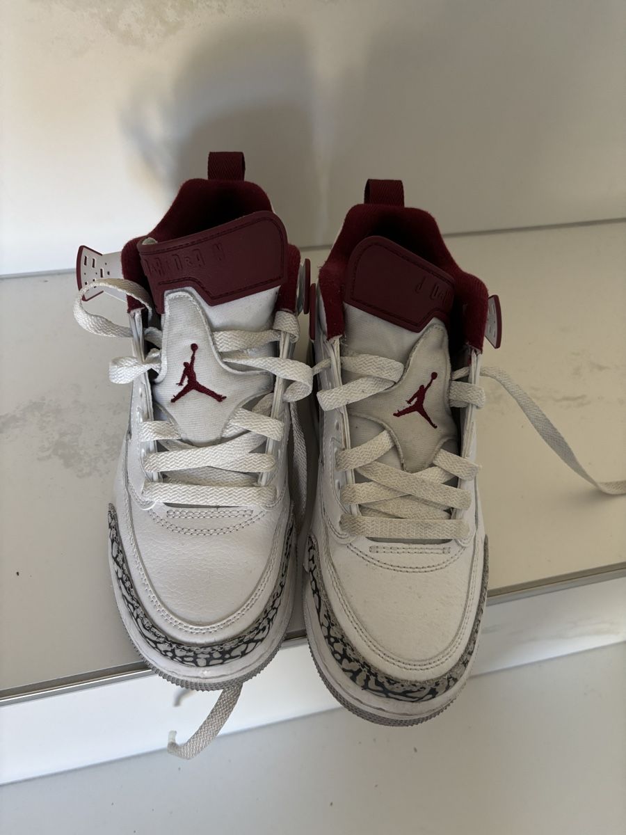 Jordan Scarpe per ragazzi: Jordan Schuhe gr. 36,5 – Usato da Eschenbach SG venduto da Betti78 1