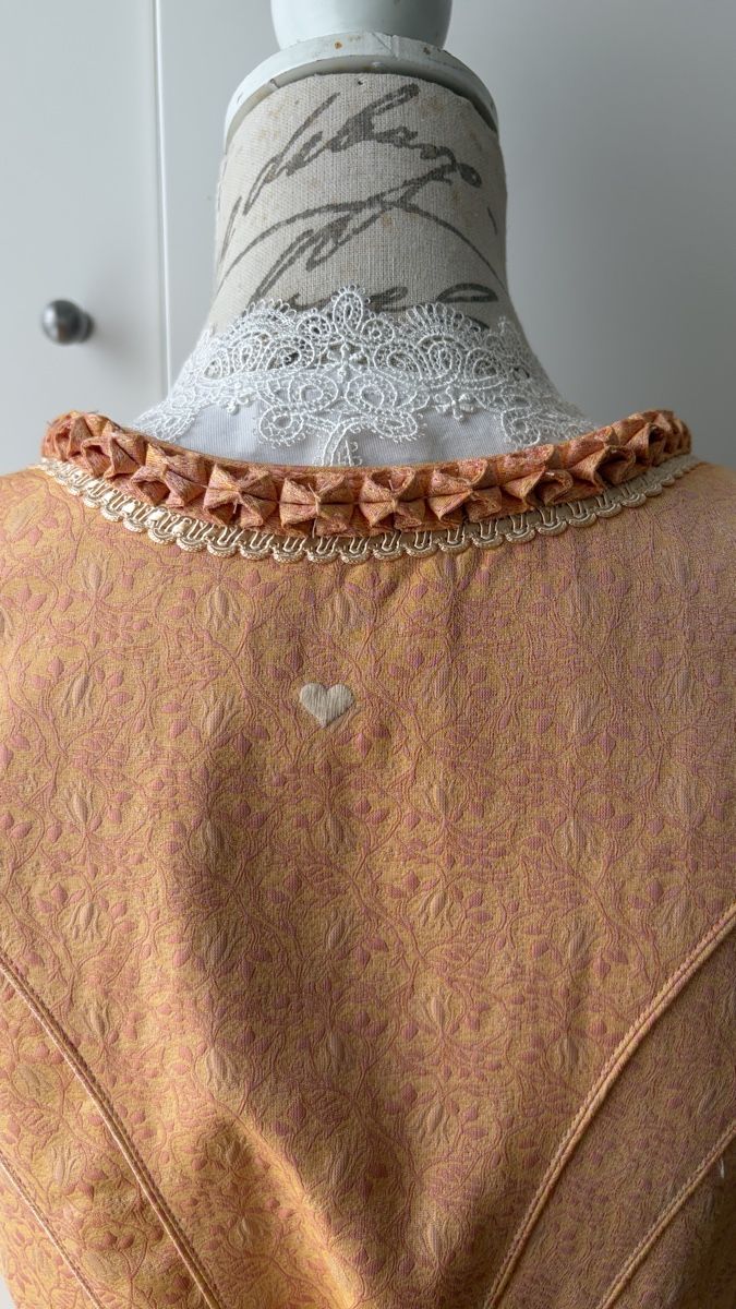 Kleider: Dirndl (von Julia Trentini) – Gebraucht aus Büron von B1893 4