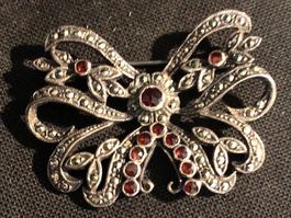 Brosche Schmuck