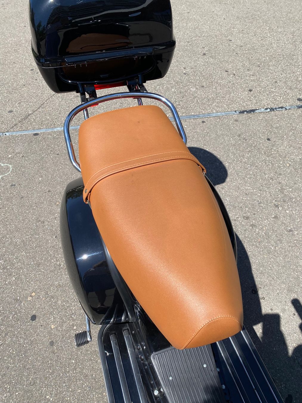 Piaggio Strada: Piaggio Vespa PX 125 E Disc, schwarz, Jg. 2004 – Usato da Dübendorf venduto da Li-sell 4