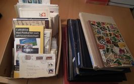 Briefmarken Sammlung  Kiste Briefe, Alben Mehrfachsammlungen