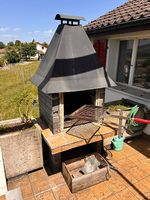Gartencheminee, Gartengrill mit Kupferdach