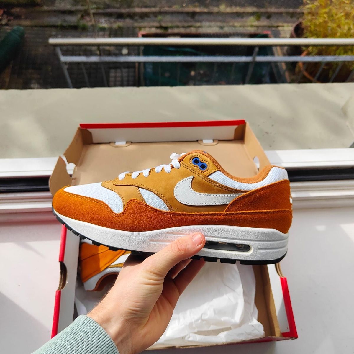 Nike Scarpe da uomo: Nike Air Max 1 Curry EU 42 – Nuovo e nell'imballaggio originale da Dübendorf venduto da Sneaker_Seller 1