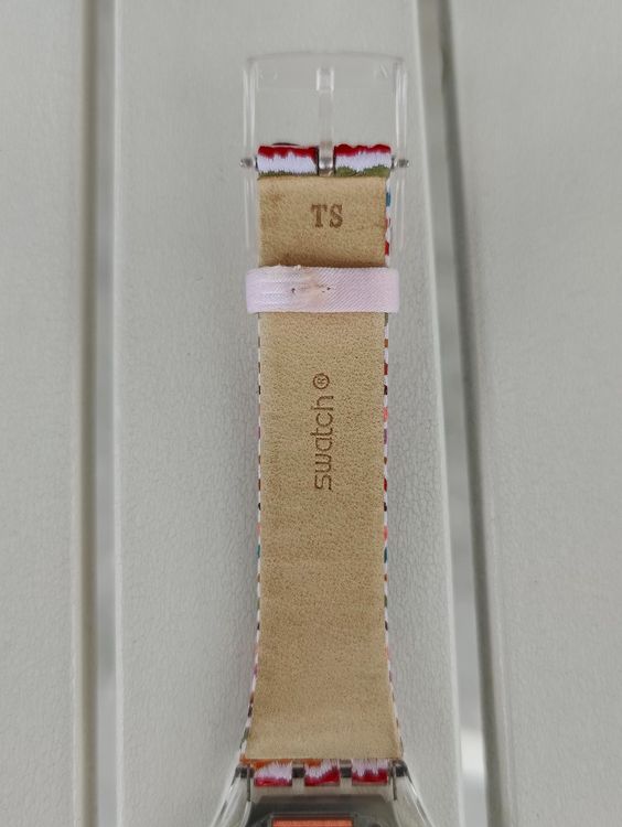 Swatch Orologi: SWATCH Damen Uhr, pink, ultrathin – Usato da Meggen venduto da SellingGoods_1 4