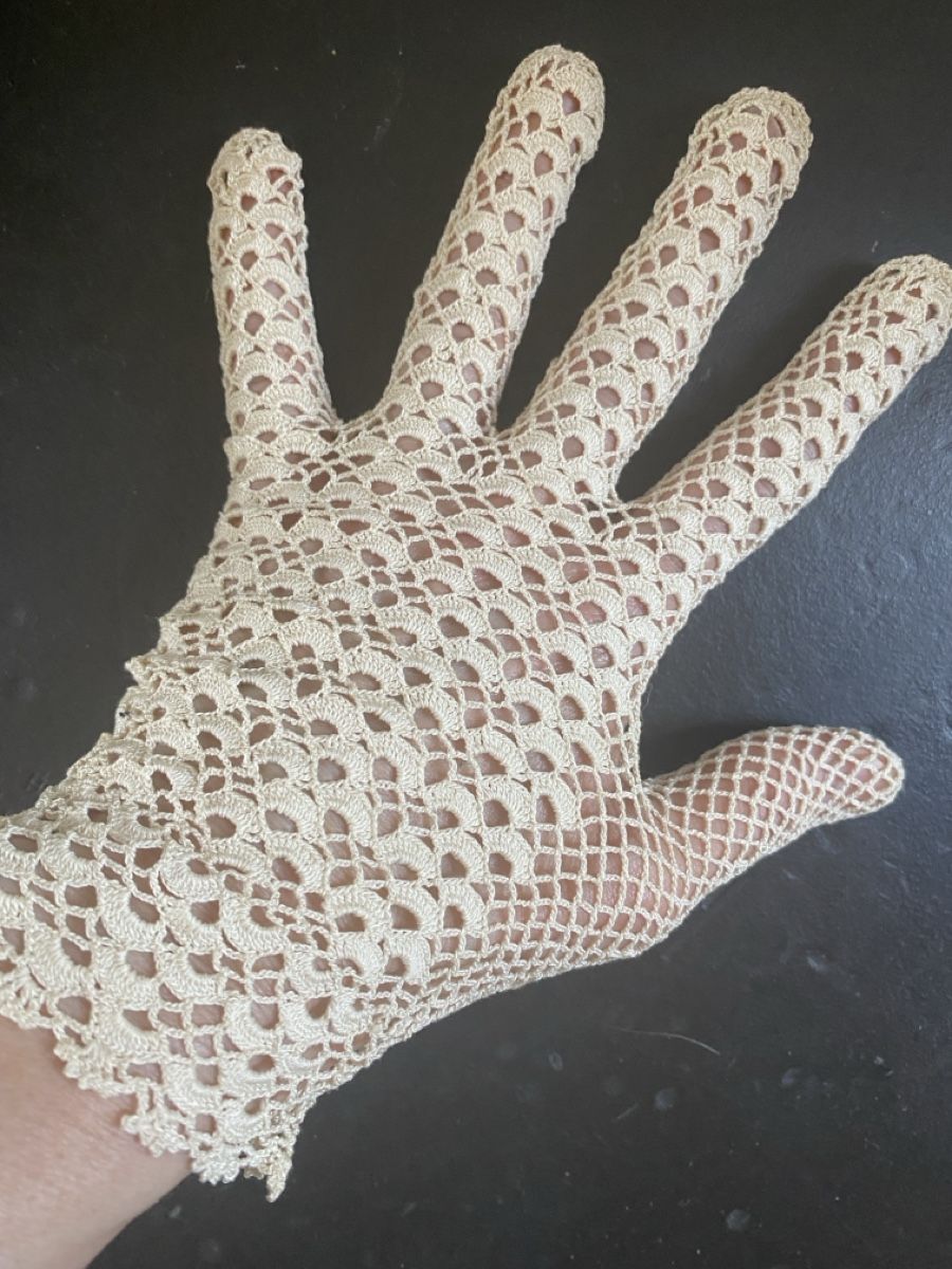 Handschuhe & Handstulpen: Gehäkelte Vintage Handschuhe – Gebraucht aus Zürich von frgr 2