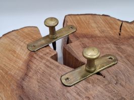2 antike Fenster Knöpfe mit Rosetten, Messing (3869#FBS2)
