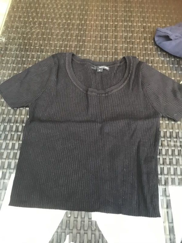 T-shirt: Damen T-Shirt Top schwarz M – Usato da Bergdietikon venduto da antovale