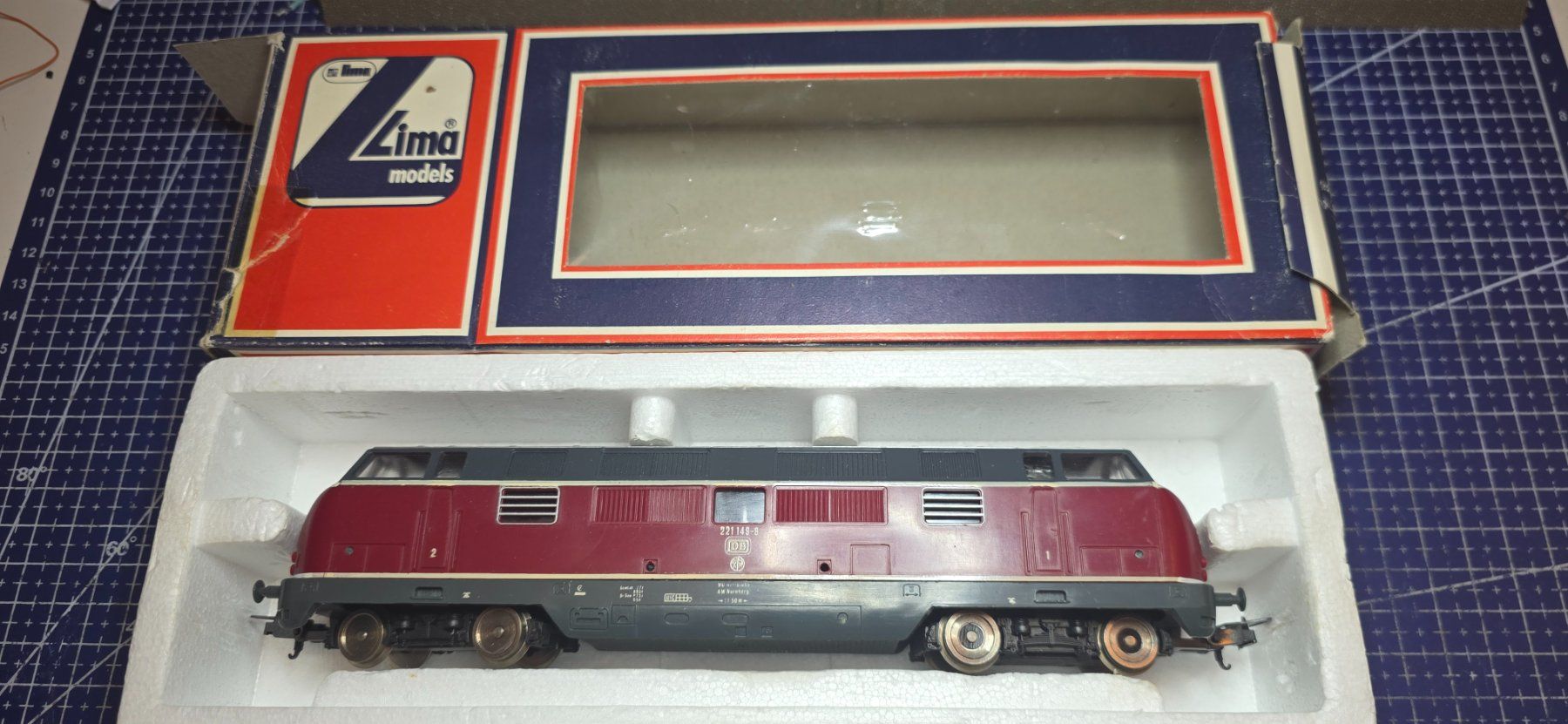 Lima Modellini di ferrovie: Lima DB221 149-8 HO/DC Analog – Usato da Hochfelden venduto da Danizh0