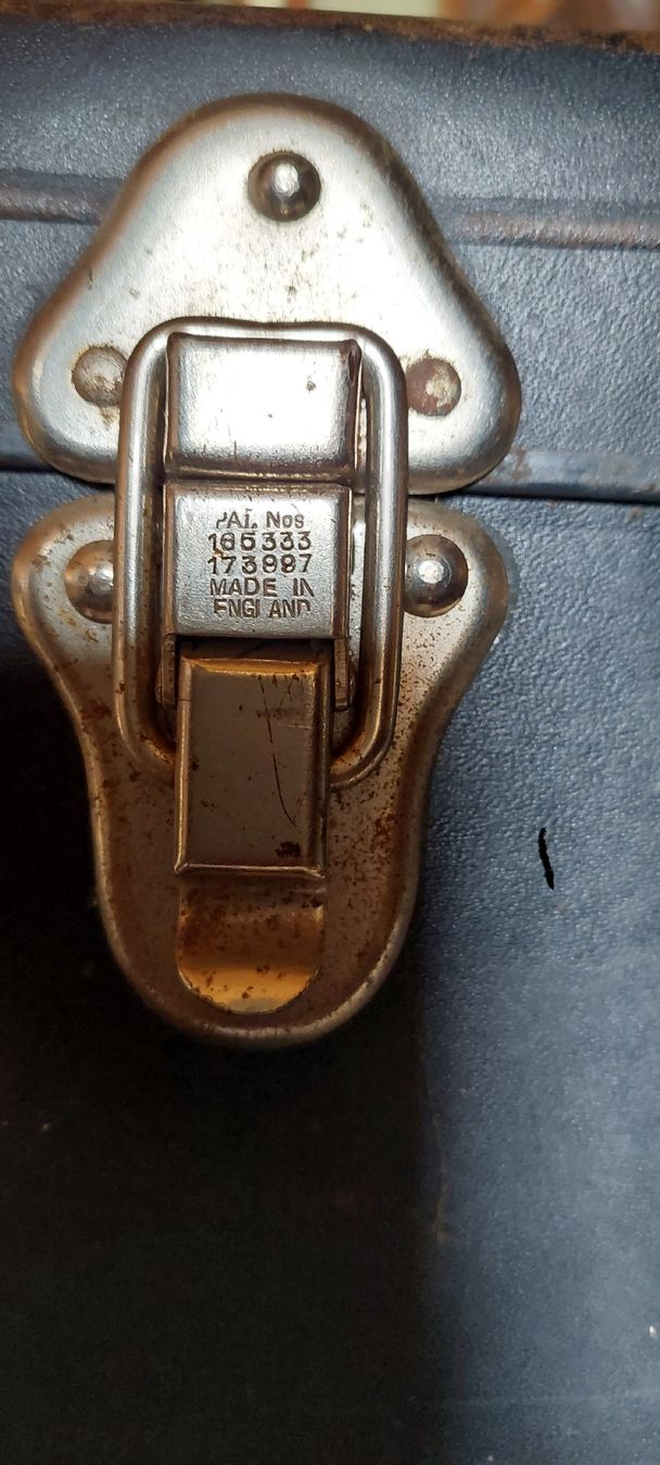 Aspirapolveri & Accessori: Antiker Staubsauger – Difettoso da Zürich venduto da Ikomerz 1