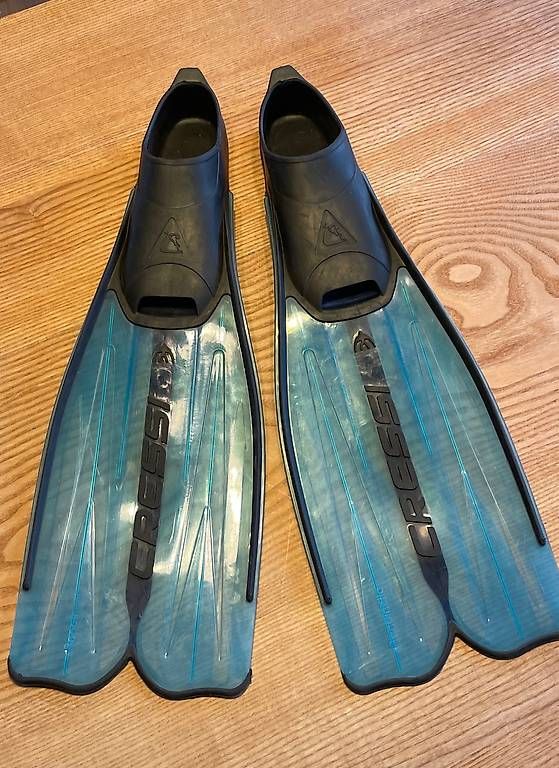 Flossen, Masken & Schnorchel: Schwimmflossen Gr. 37/38 – Gebraucht aus Zweisimmen von Mikat