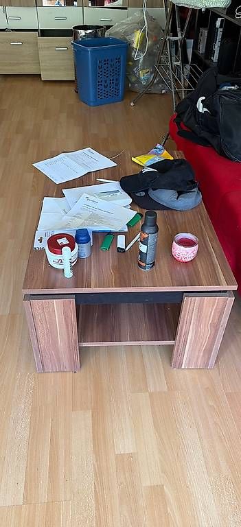 Tische: Tisch – Gebraucht aus Sargans von kev_ycn6