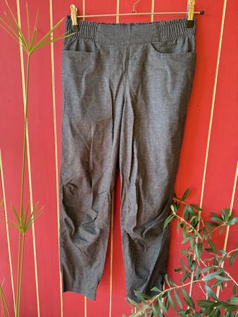 Damen Hose Patagonia Grösse 8 dunkelgrau, sehr guter Zustand