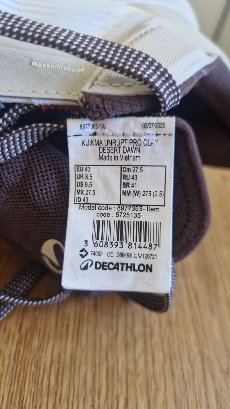 Decathlon Scarpe da uomo: Padelschuhe Grösse 43 - neu – Nuovo (secondo la descrizione) da Neuenkirch venduto da B.-S. 2