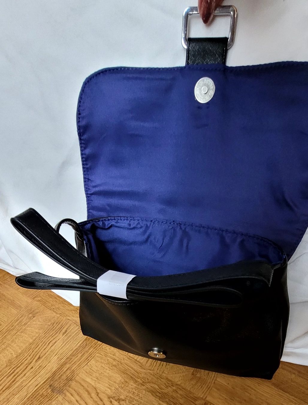 Borse da donna: neue schwarze Umhängetasche - super chic – Nuovo (secondo la descrizione) da Füllinsdorf venduto da Sunnebliemli7 2