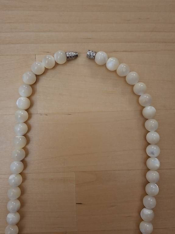 Catenine: Lange Halskette aus Perlmutt – Usato da Wabern venduto da amo_pp26 2