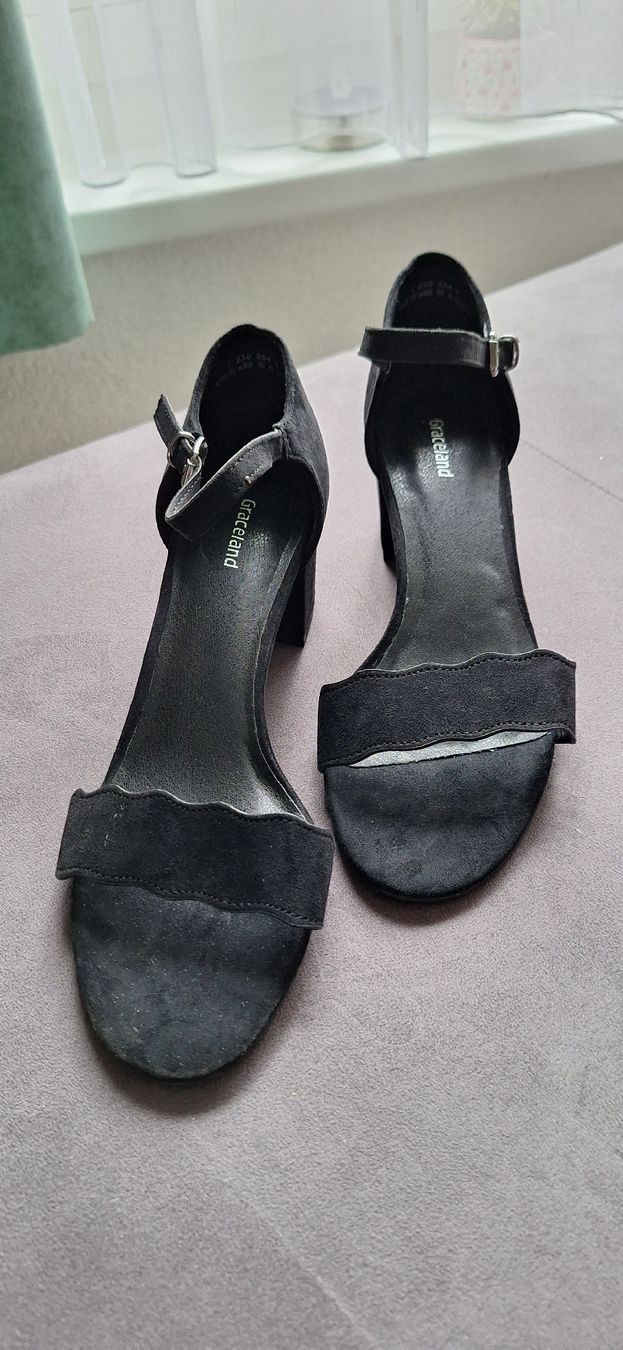 Graceland Damenschuhe: Damen Sandaletten – Neu (gemäss Beschreibung) aus Hägglingen von fab_5sbm 1