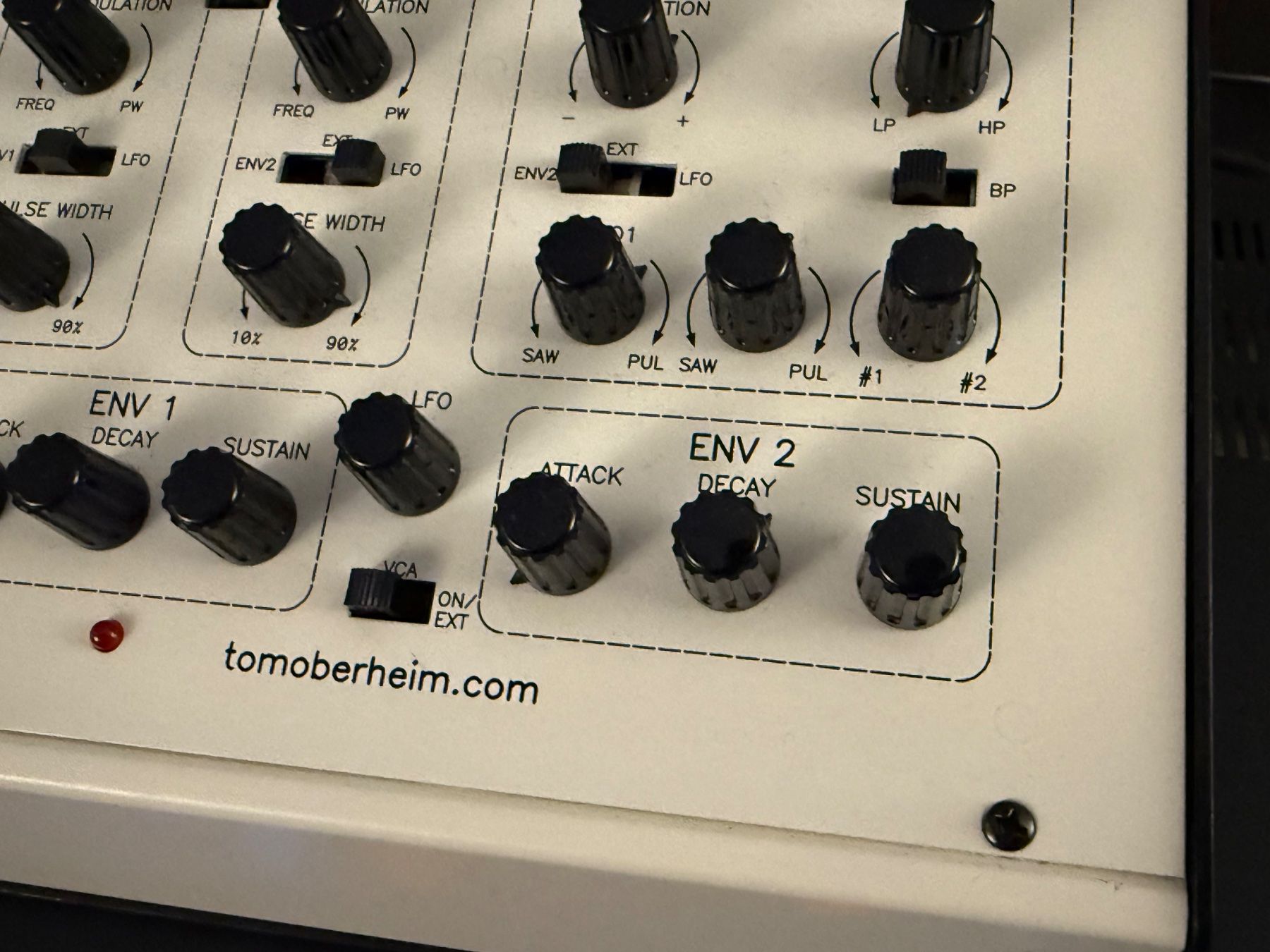 Oberheim Electronics Strumenti musicali: Tom Oberheim Synthesizer Expander Module – Usato da Delémont venduto da cpop 3