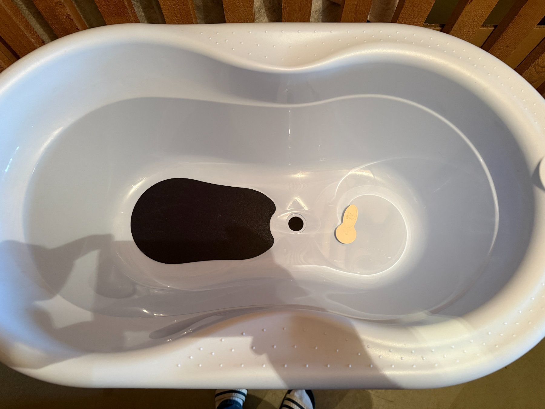 Rotho Badespass: Babybadewanne mit Ständer – Gebraucht aus Sins von Gambozino 3