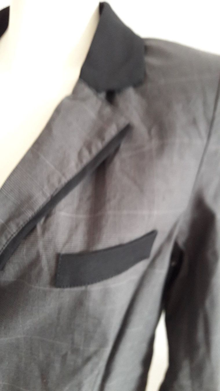Nile Giacche: Nile Blazer Grau/Schwarz gr,S – Usato da Zofingen venduto da MasterPCI 1