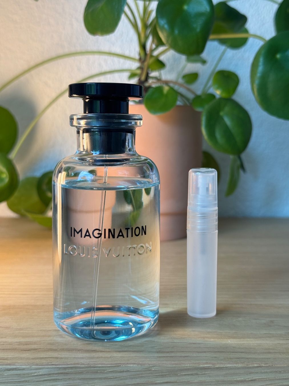 Louis Vuitton Profumi & Eau de Toilette: Louis Vuitton Imagination 2ml Abfüllung – Nuovo (secondo la descrizione) da Oftringen venduto da AR899