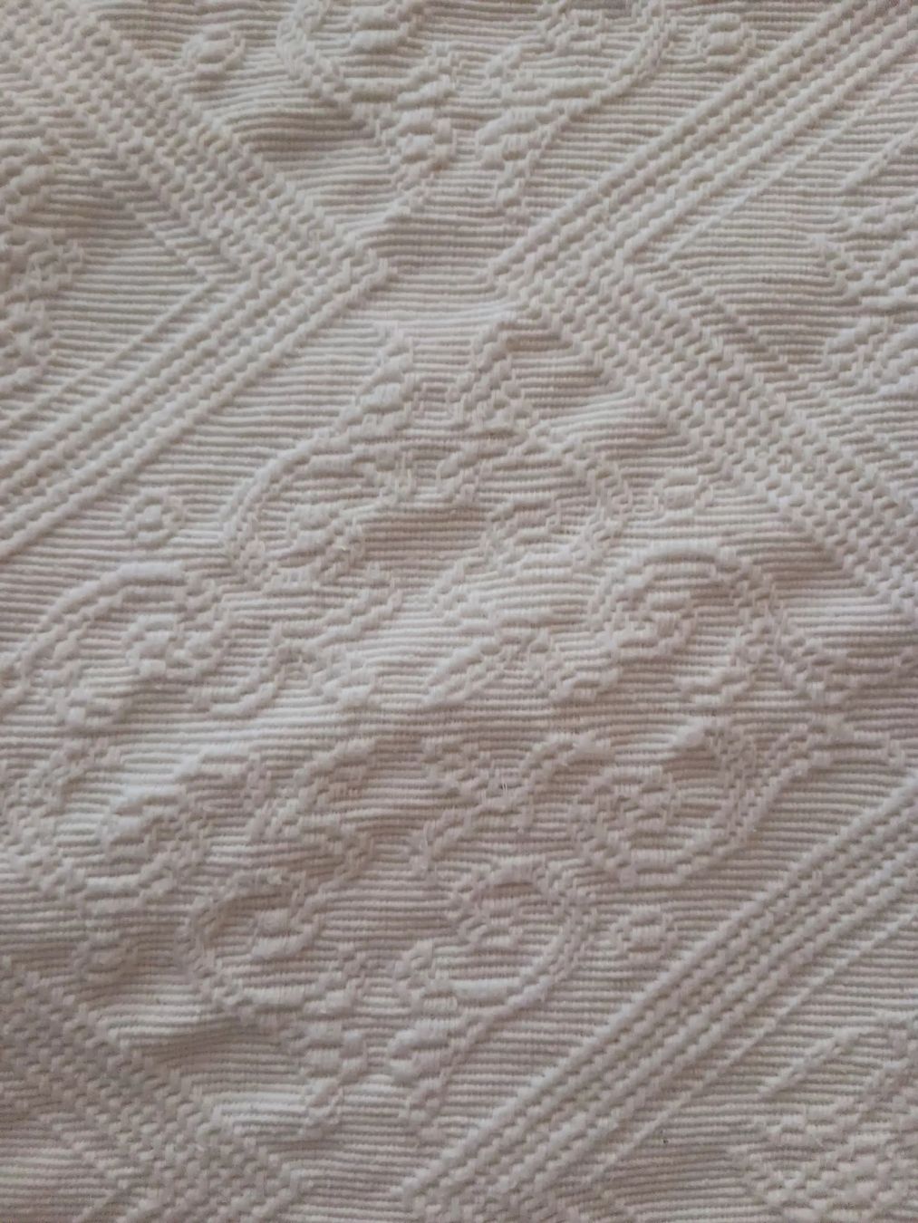 Bettwäsche: bettüberwurf fur doppelbett.  – Gebraucht aus Ambrì von Maerz87 5