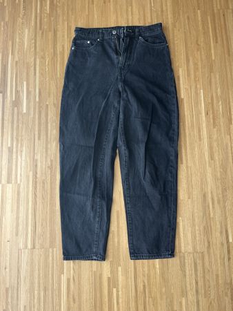 Schwarze Loose Mom Jeans – High Waist – Grösse 36 (S)