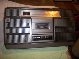 Unisef Model 172LH Radio Kassetten Recorder Rarität