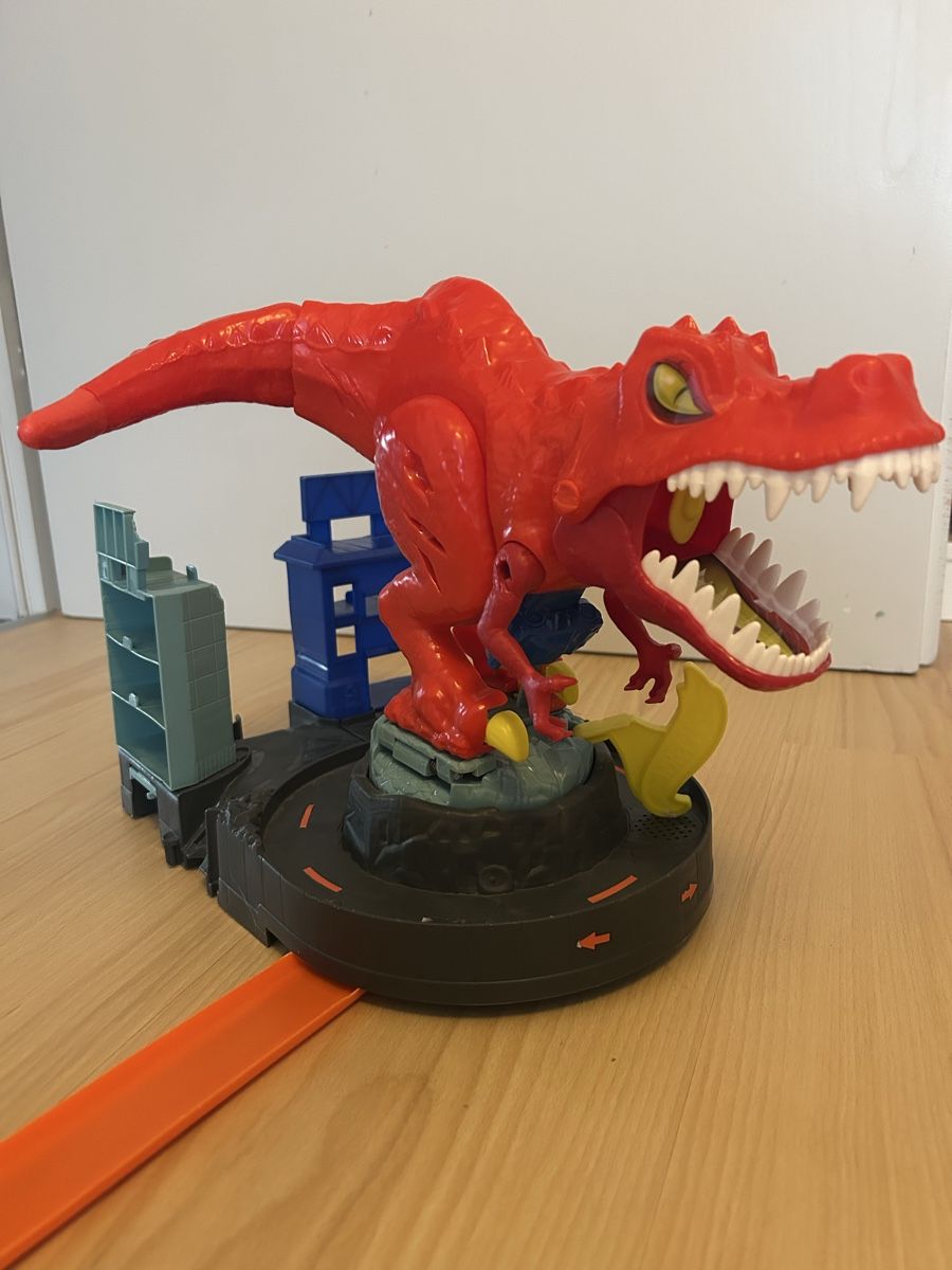 Hot Wheels Jouets: Hot Wheels Dino T-Rex Attack – D'occasion à Züberwangen par Cindarellina13 2