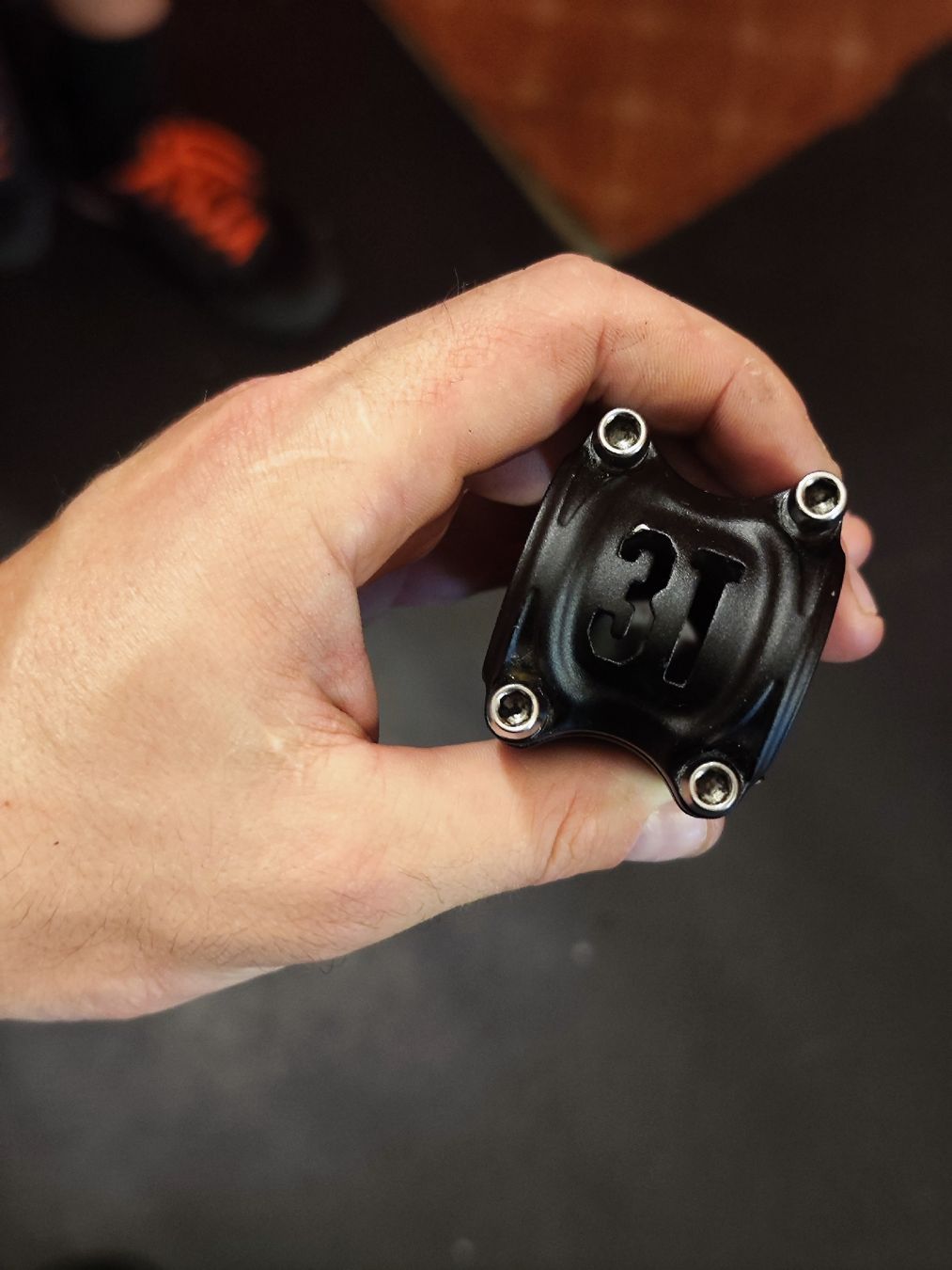 Pezzi di ricambio: 3T ARX-PRO Bicycle Stem 90mm -6 degree used – Usato da Grindelwald venduto da vla_z6zz 2