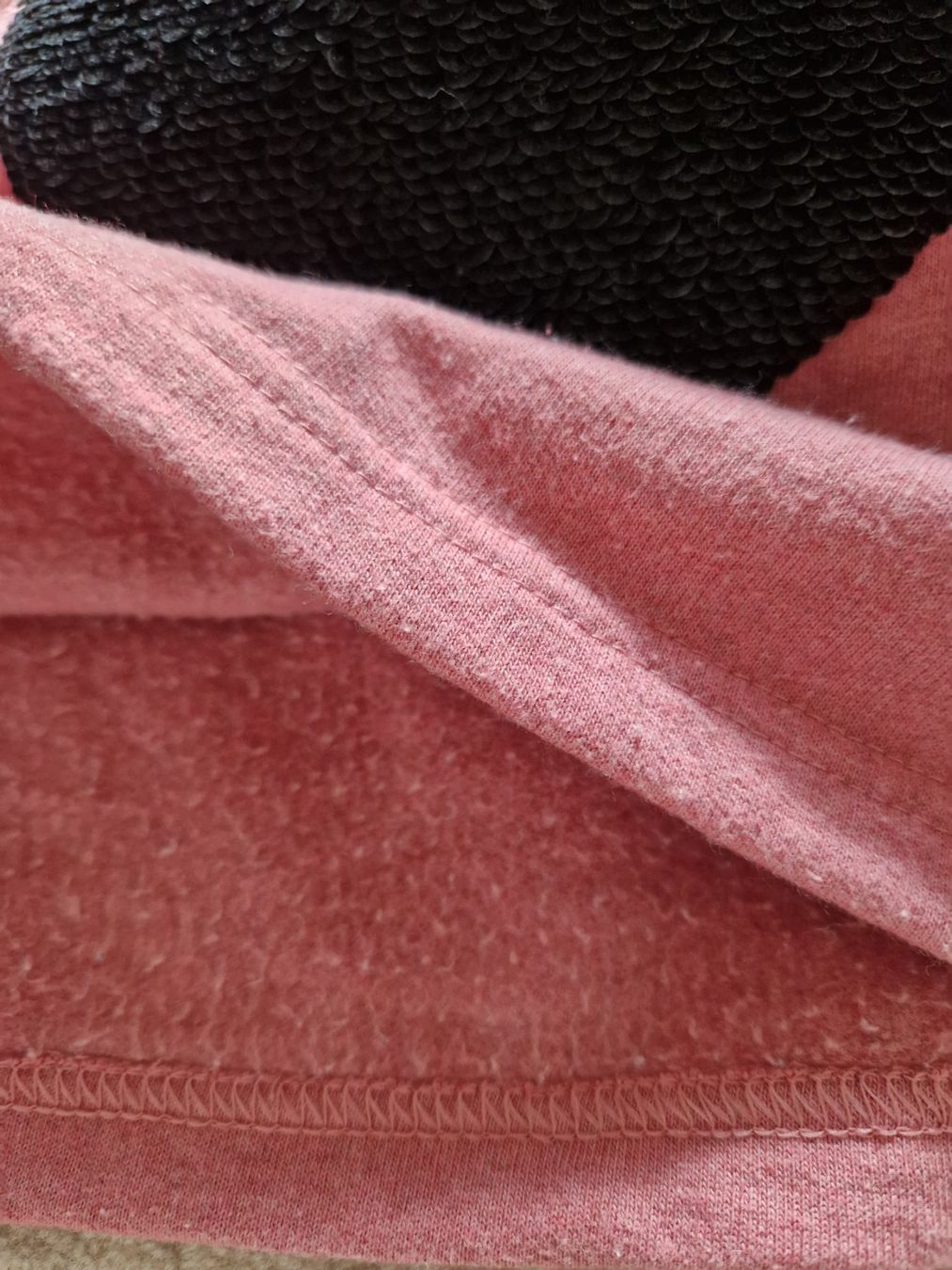 Maglioni & Felpe: Pullover, 128, Minnie-Mouse Wendepailletten Kapuzenpullover – Usato da Arlesheim venduto da Vera6 3