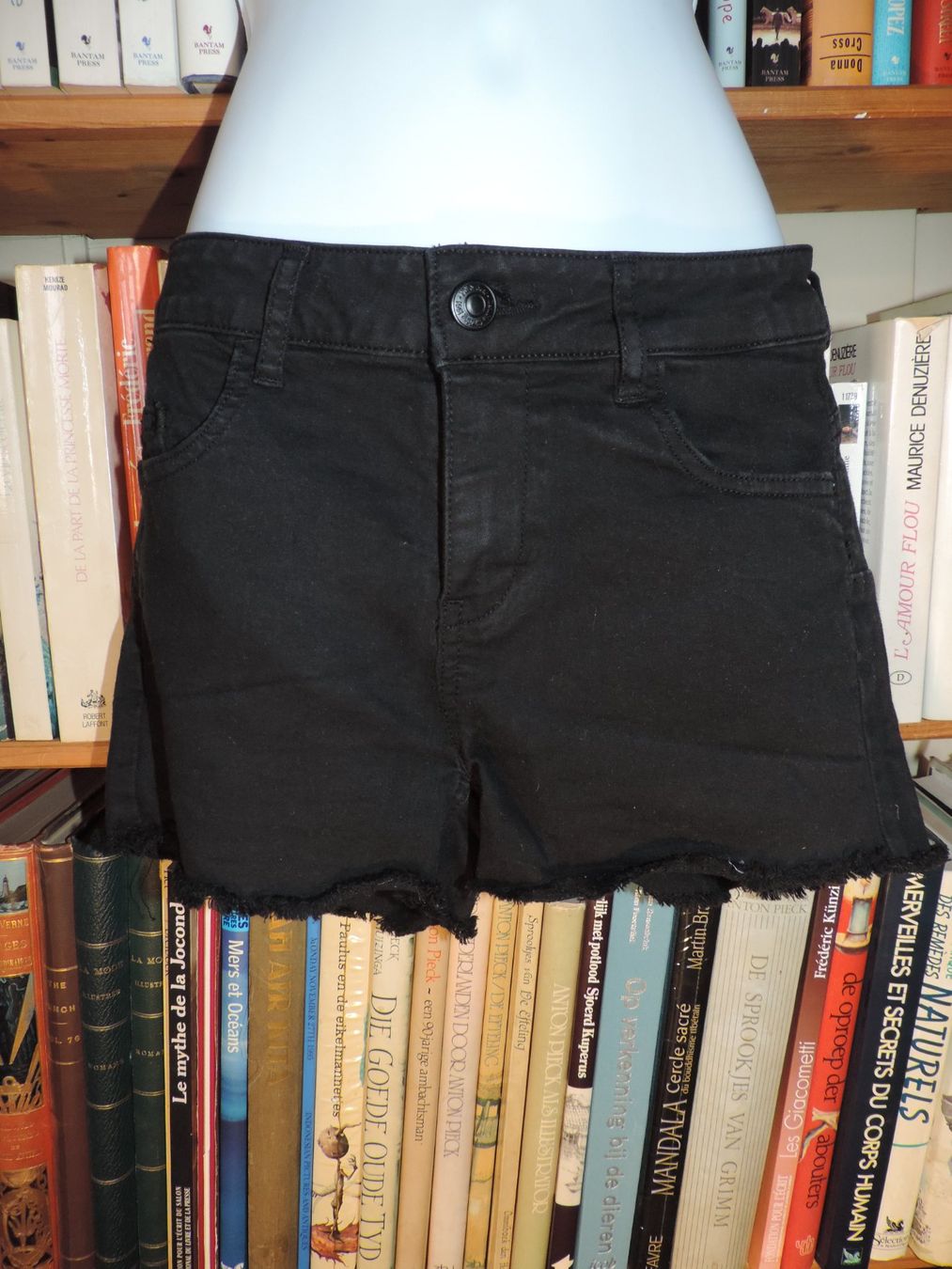 Pull&Bear Pantaloni: short noir stretch Pull & Bear – Usato da Genève venduto da Axelle333 2