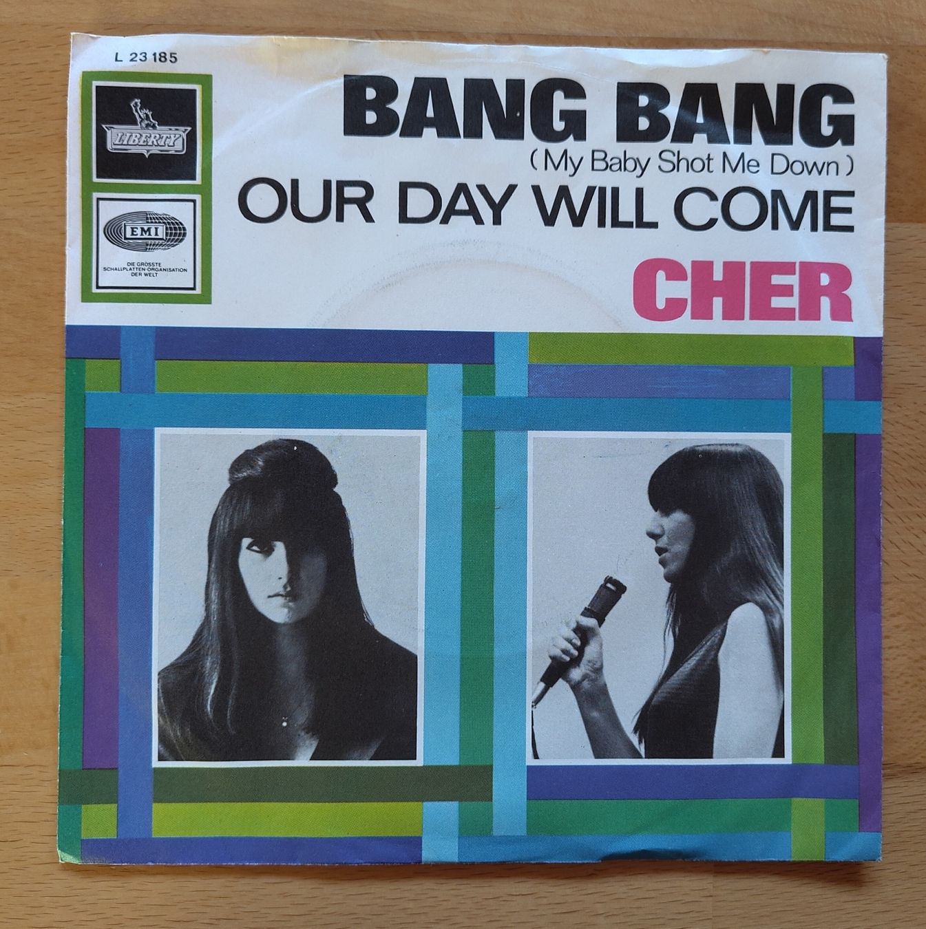 Schallplatten: Cher - Bang Bang / Our Day Will Come - Single Schallplatte – Gebraucht aus Bonaduz von Gluehwuermchen44