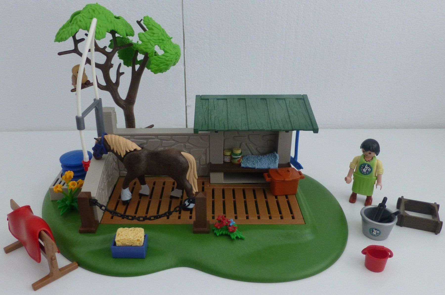 Playmobil Spielzeuge: 5225 Playmobil Pferdepflegestation – Gebraucht aus Bremgarten b. Bern von .Anita. 1