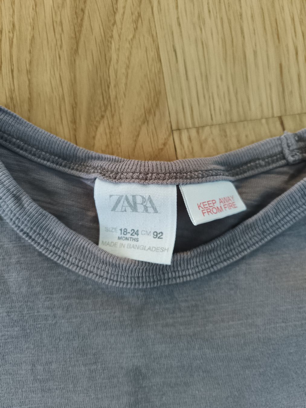 Zara Chemises, T-shirts & Polos: Zara 92 – D'occasion à Muri AG par Mupuputs 1