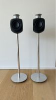 BeoLab 3 Lautsprecher mit Standfuss