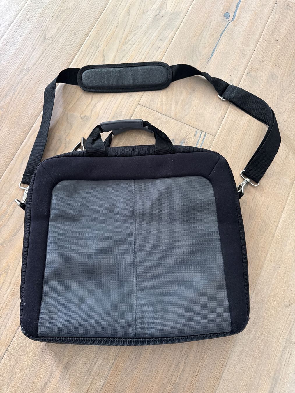 Taschen: Acer Laptoptasche – Gebraucht aus Allschwil von Spice6 1