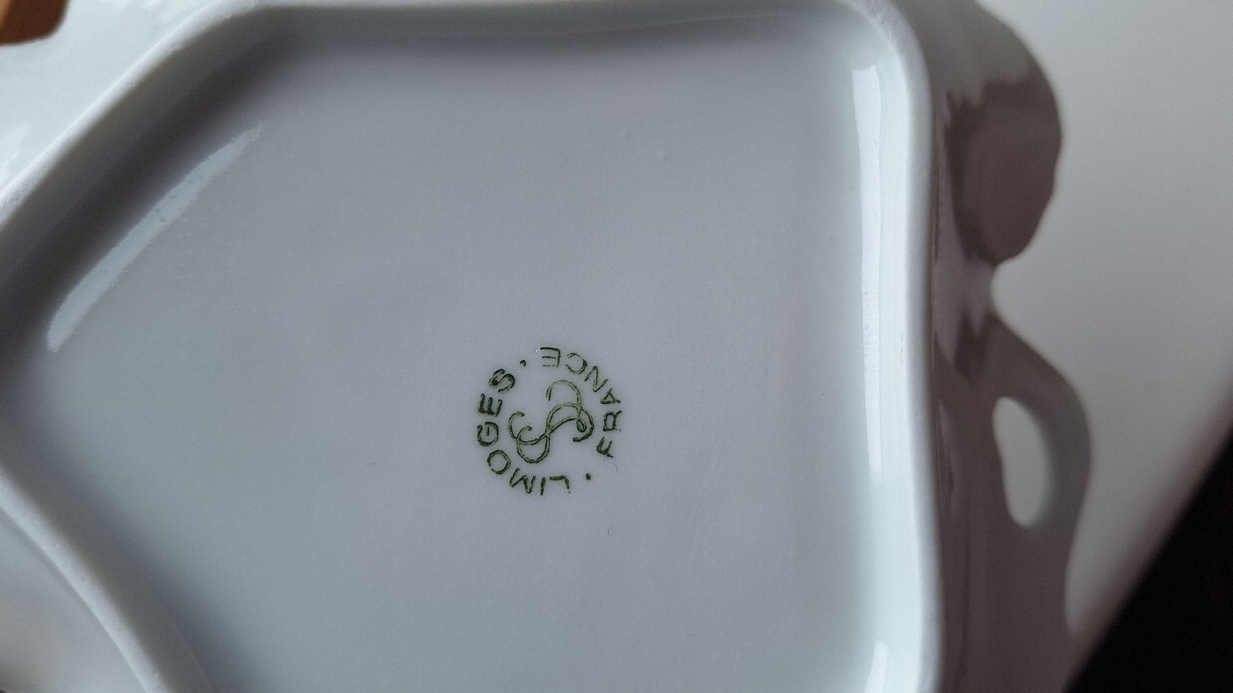 Piatti di portata: Blattförmige Schale Limoges – Nuovo e nell'imballaggio originale da Schwarzenbach SG venduto da ct-porzellan 2
