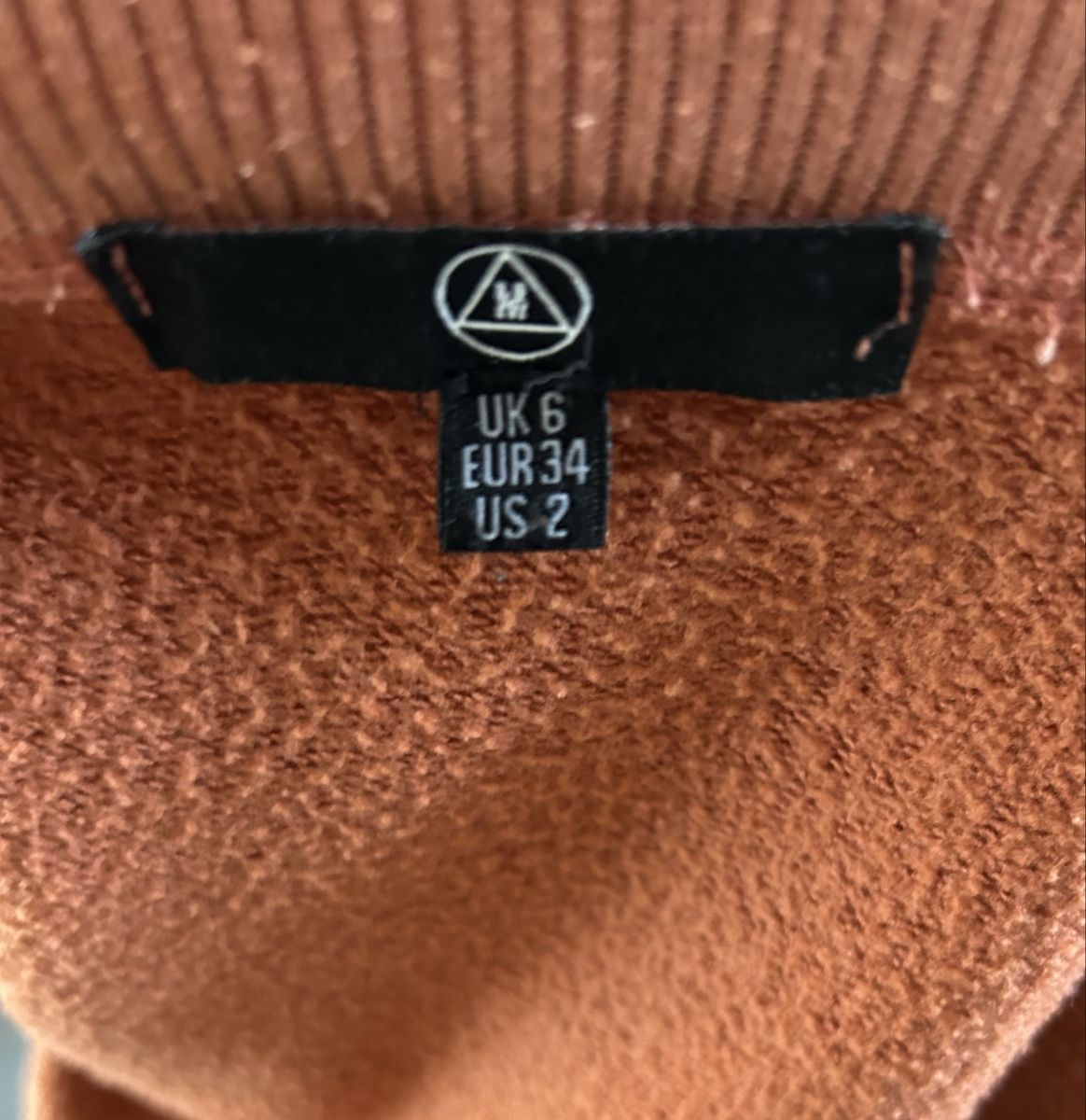 Pullover & Sweatshirts: Trendiger Missguided Pullover, Grösse 34/XS! – Gebraucht aus Einsiedeln von sterngucker03 2
