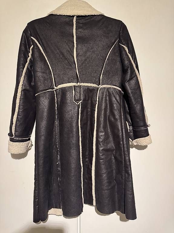 Cappotti: Mantel schwarz/weiss  – Usato da Hütten venduto da bri_kkp6 1