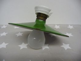 alte Emaille Lampe grün / weiss