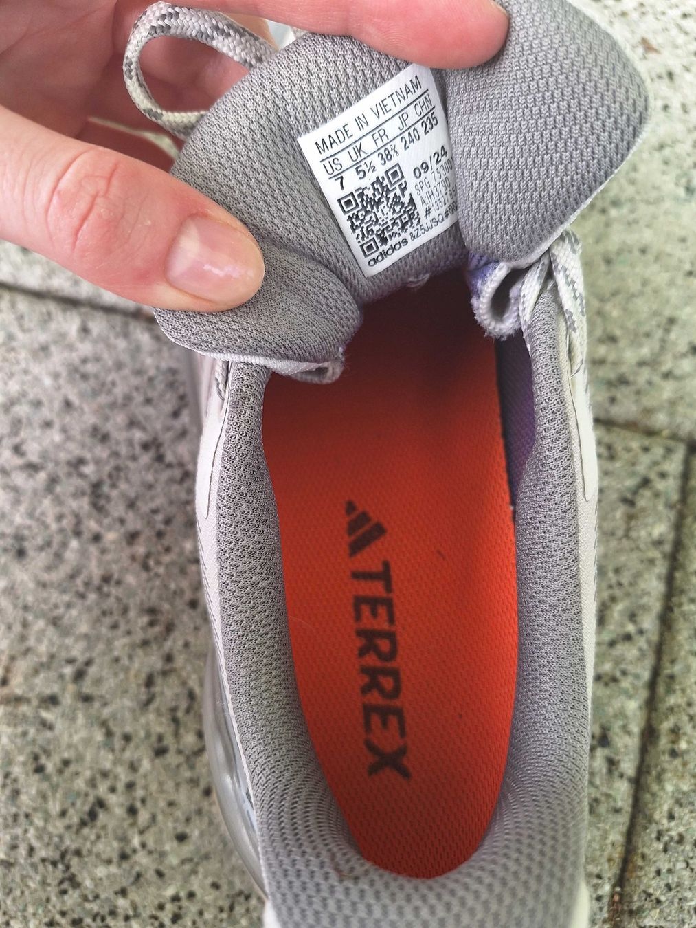 Adidas Damenschuhe: Trekkingschuhe, Adidas Terrex, Gr. 38 2/3 – Neu (gemäss Beschreibung) aus Küttigen von Cmerkli 3