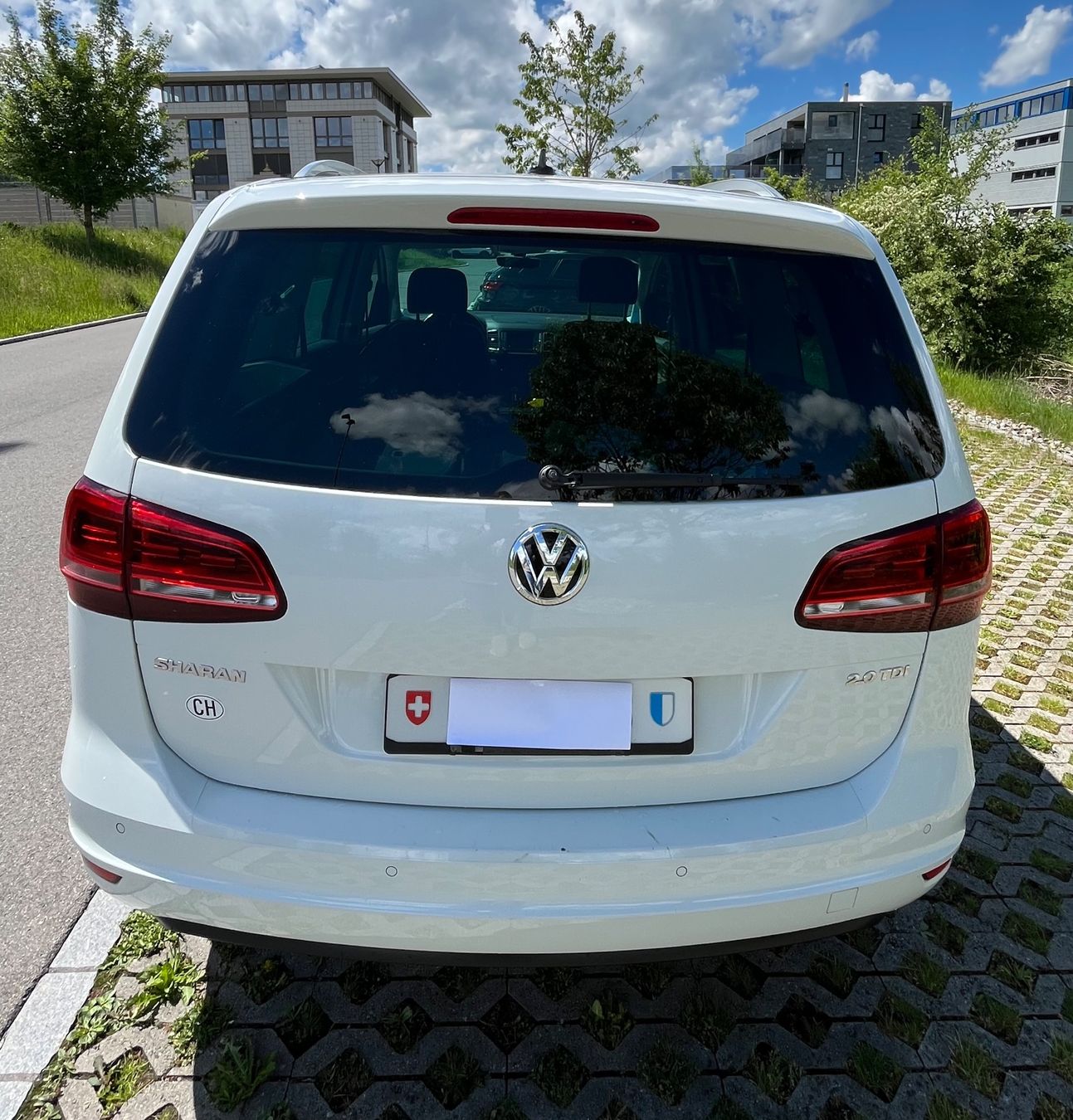 VW Automobili: VW Sharan – Usato da Rain venduto da SLL020307 3