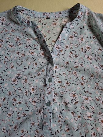 Tunique toute en transparence col en V taille S-M