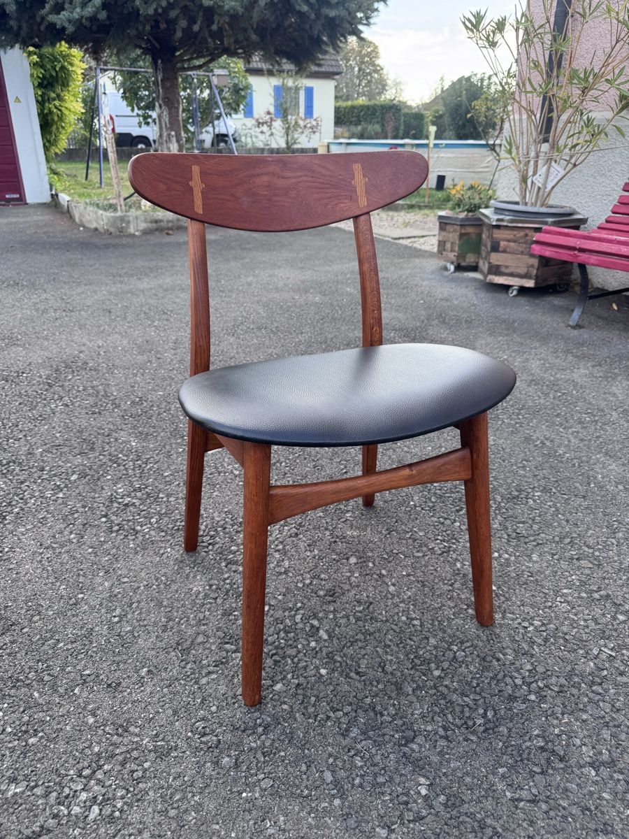 Stühle: Chaises HANS J. WEGNER – Gebraucht aus Yverdon-les-Bains von azi_2g8g 8