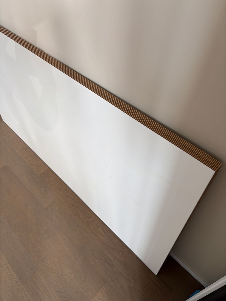 Pfister Scrivanie: Temahome Schreibtisch Flow-105 – Usato da Adliswil venduto da GermanK 2