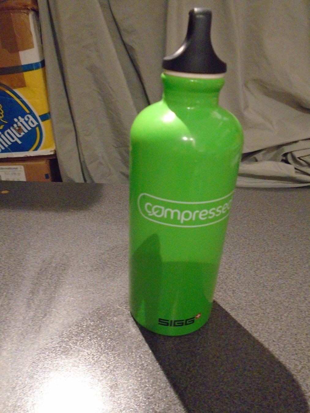 Sigg Borracce & Thermos: Trinkflasche Sigg compressed, grün, 0,6 l – Usato da Zürich venduto da abraxas1291